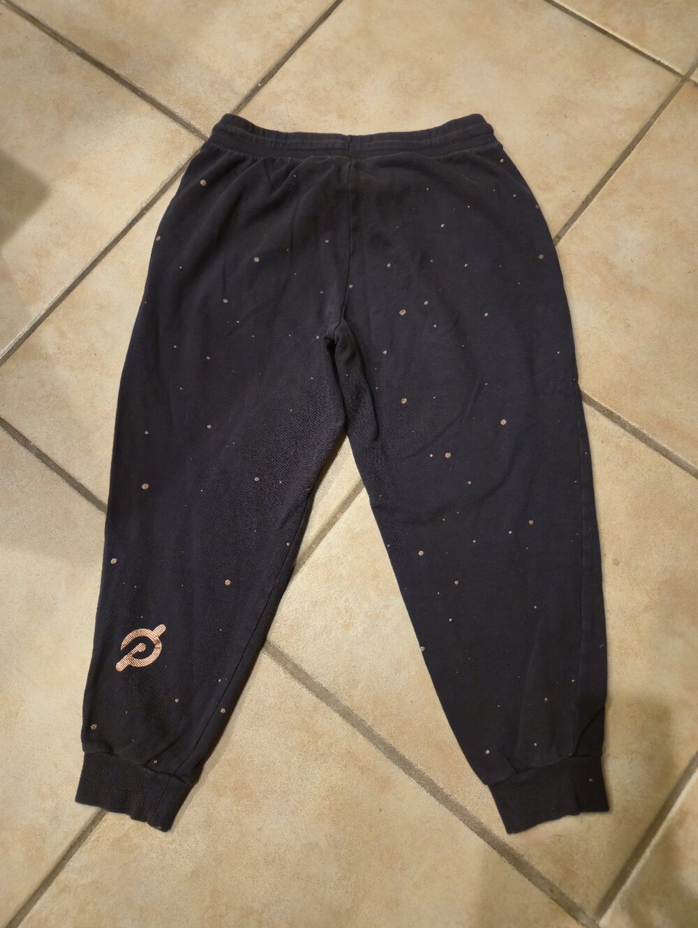 Peloton Ultimate Joggers Black With Bronze Spatter Pattern M